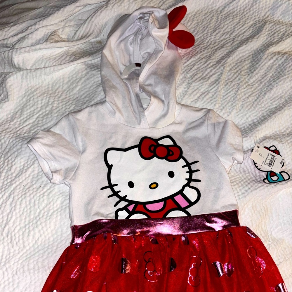 Children’s Hello kitty nightgown